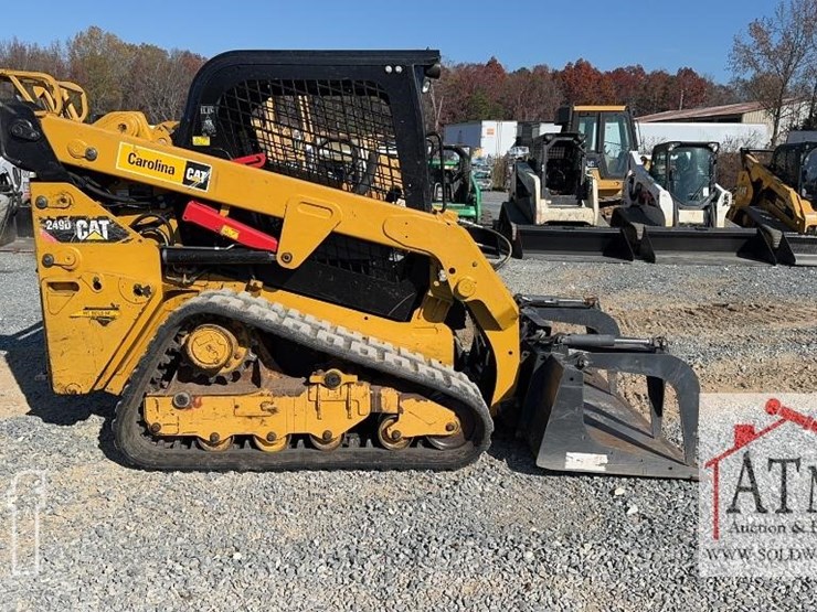 caterpillar-249d-image-2