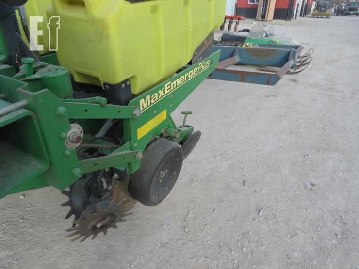 john-deere-1770-image-15