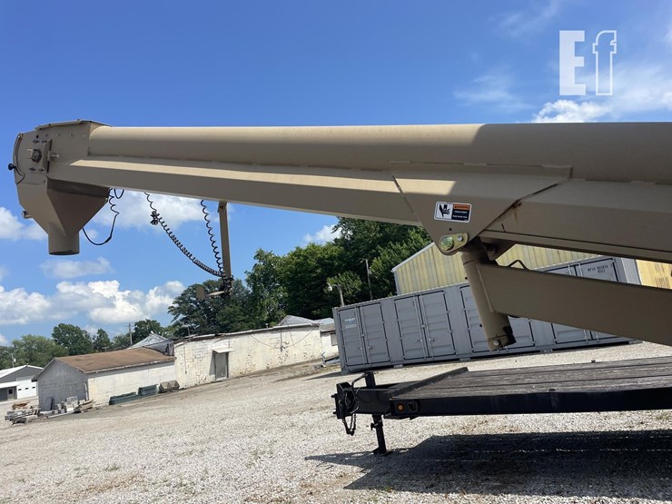 2010-unverferth-3750-image-13