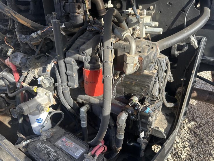 2015-jlg-g6-42a-image-38