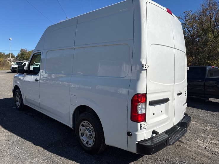 2018-nissan-nv2500-image-6