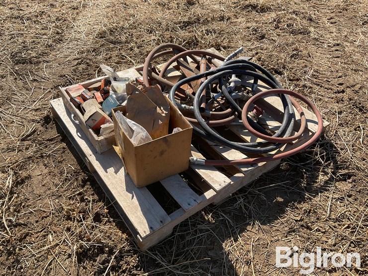 pallet-of-misc-equipment-parts-image-5