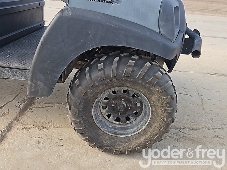 2019-club-car-carryall-1700-image-65