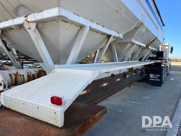 2013-neville-tender-trailer-image-36