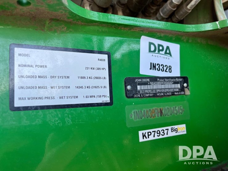 2019-john-deere-r4038-image-82