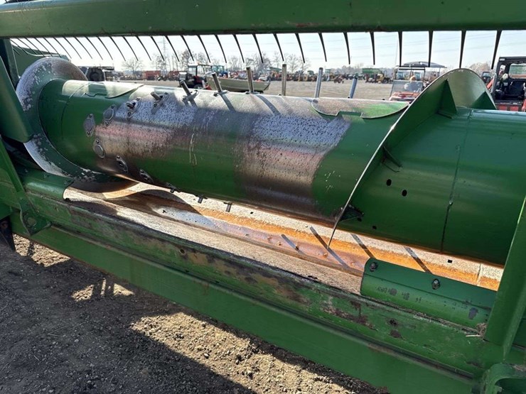 john-deere-918-image-13