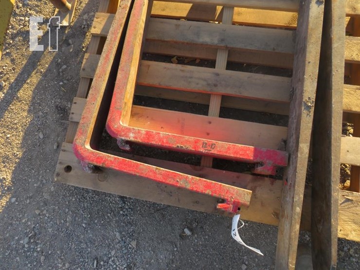 4'-pallet-forks-image-2