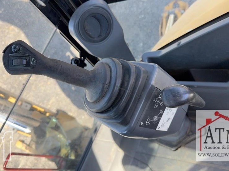 caterpillar-420f2-it-image-45