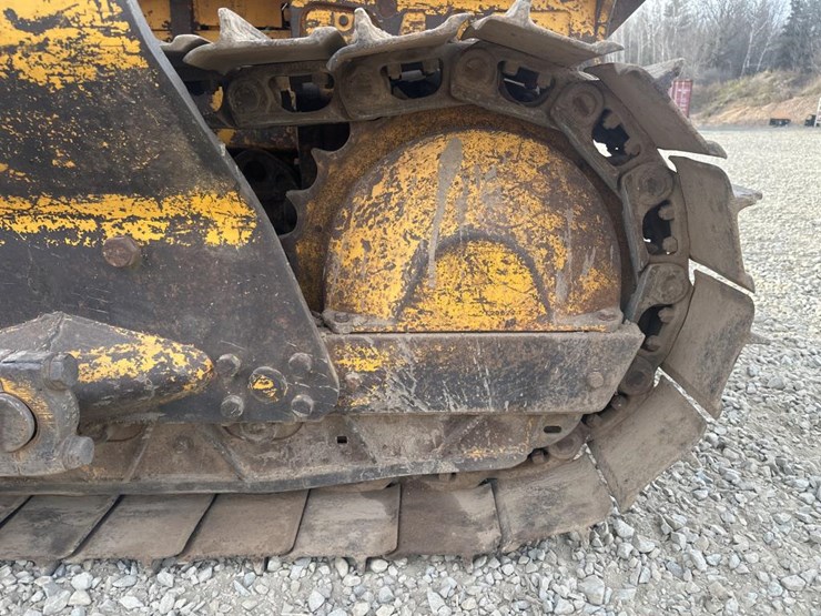 deere-450-image-41