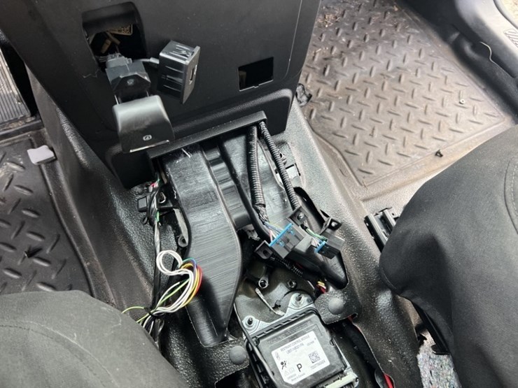 2024-ford-explorer-image-29