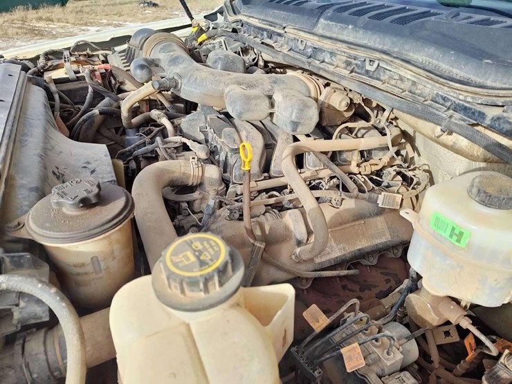 2017-ford-f550-image-14