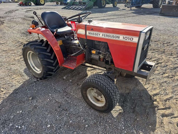 massey-ferguson-1010-image-5