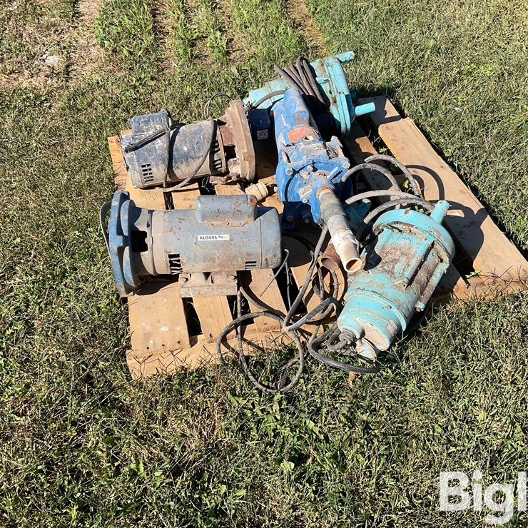 Pallet Of Misc Sump Pumps