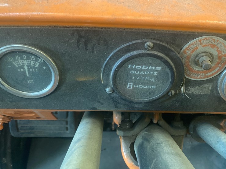 #52-•-clark-lp-solid-tire-fork-lift-8,000-lb-image-4