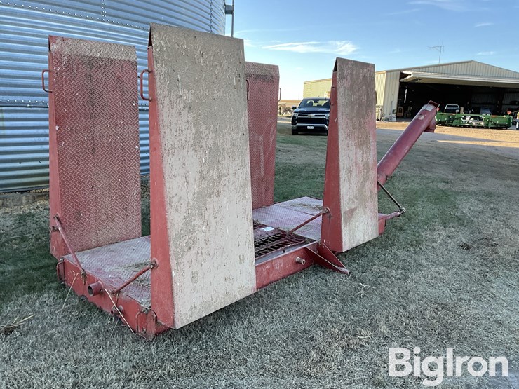 feterl-grain-driveover-deck-image-5