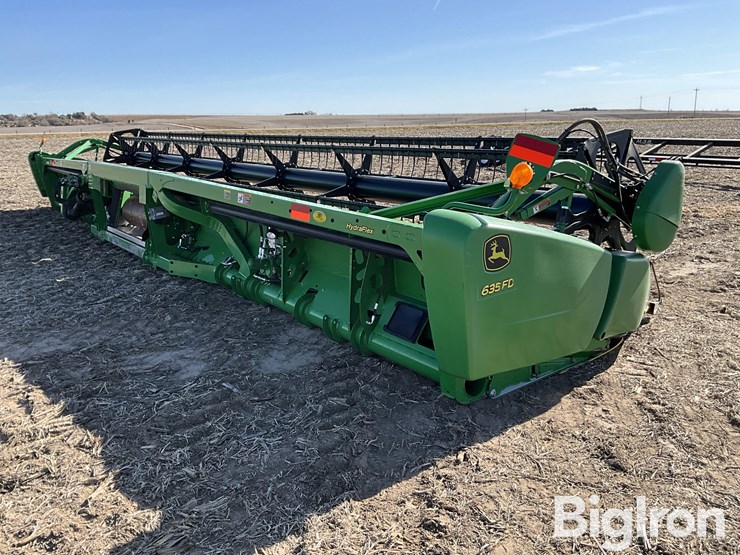 2012-john-deere-635fd-image-5