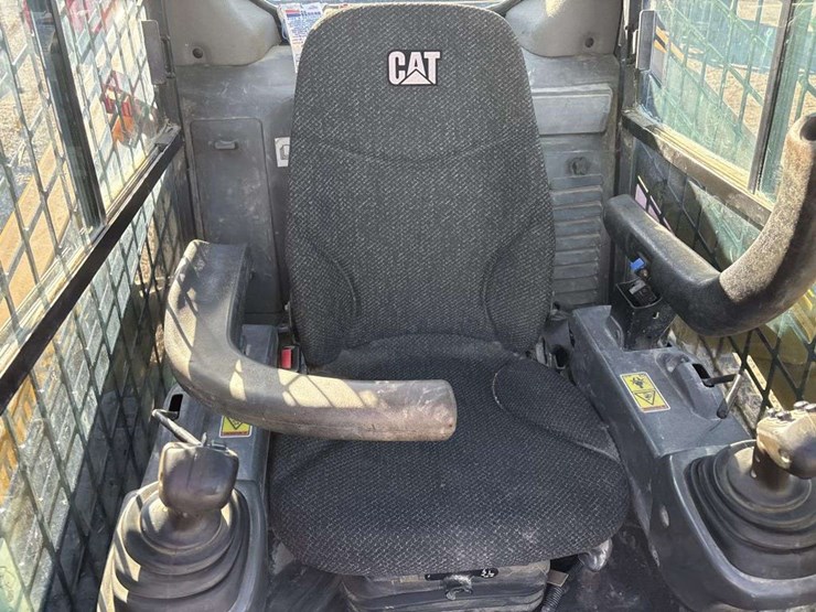 caterpillar-259d-image-14