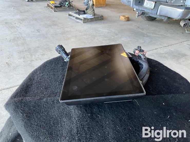 john-deere-g5plus-universal-monitor-image-4