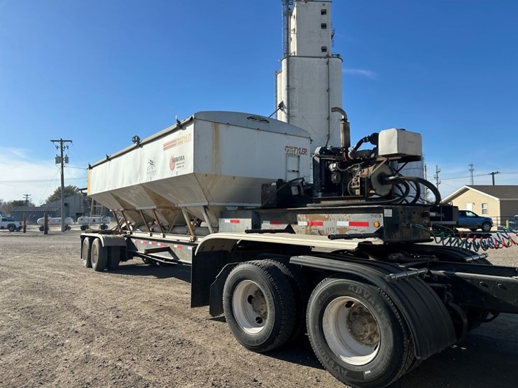 2006-b-b-dry-tender-trailer-(cp1300,-unit-169)-image-35