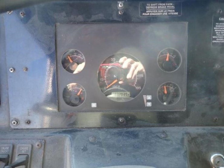 2006-international-1652-image-13