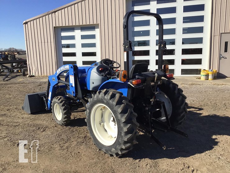 2017-new-holland-workmaster-40-image-6