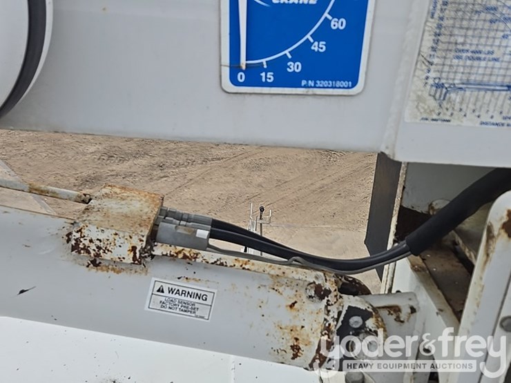 2014-dodge-service-truck-image-13