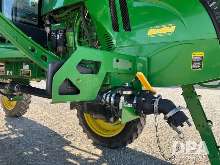 2019-john-deere-r4038-image-24