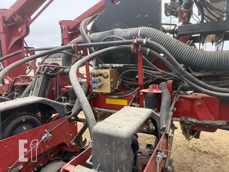 case-ih-1250-image-10