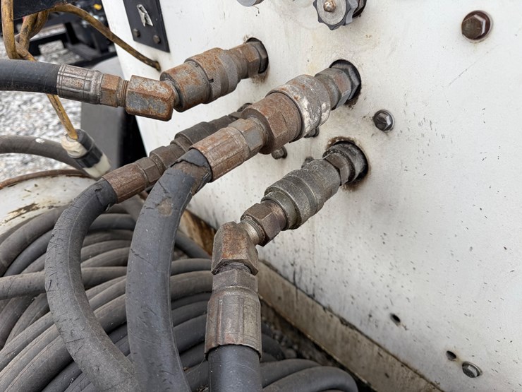 #8-•-cushion-cut-2525-3-cyl-power-unit-w/-trailer-inv#29196-image-18