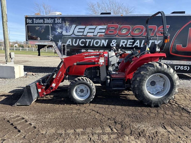 massey-ferguson-2705e-image-2