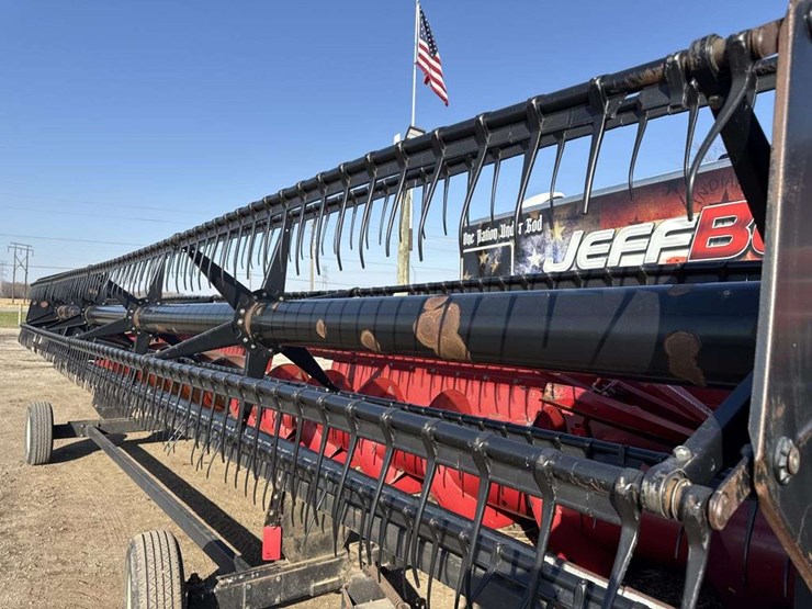 international-1020-image-7