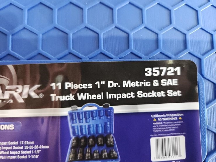 socket-set-11pc-1"-sae-&-metric-image-5