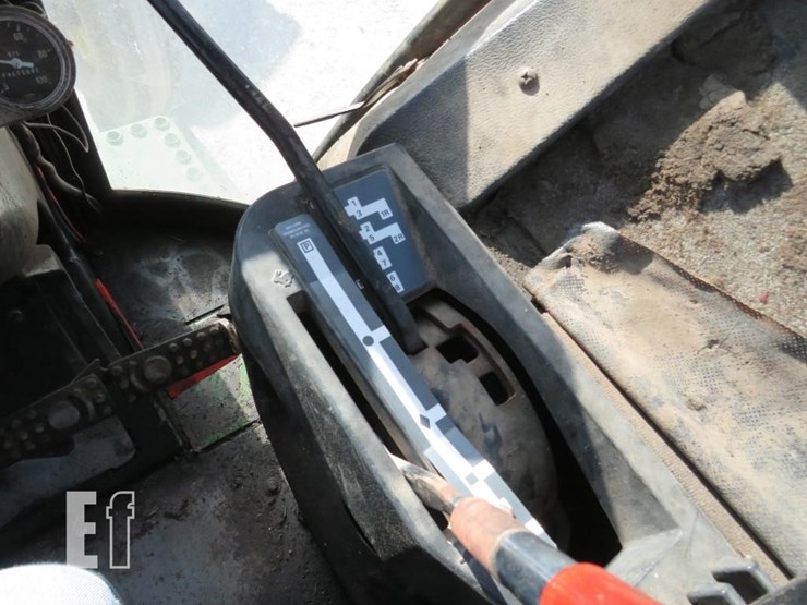 john-deere-4430-image-7