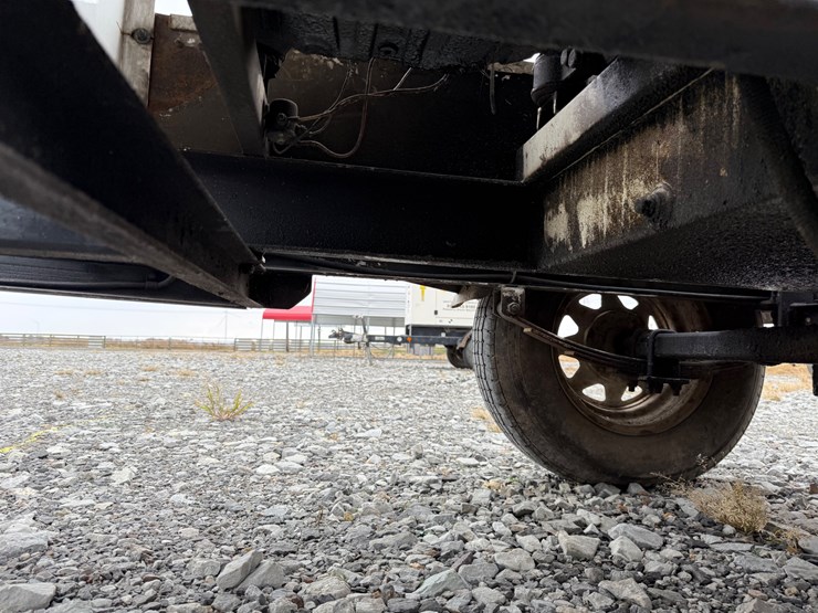 #8-•-cushion-cut-2525-3-cyl-power-unit-w/-trailer-inv#29196-image-12