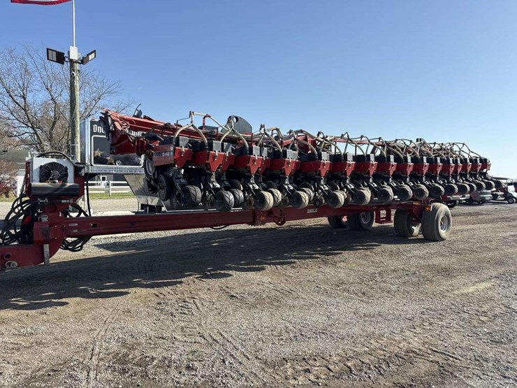 case-ih-1250-image-1