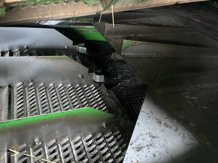 2013-john-deere-s670-image-69