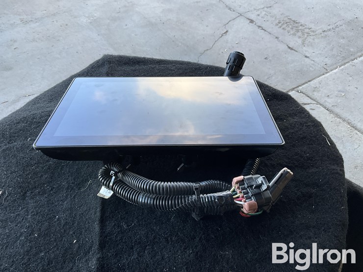 john-deere-g5plus-universal-monitor-image-2