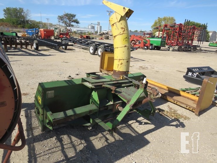 john-deere-7-image-2