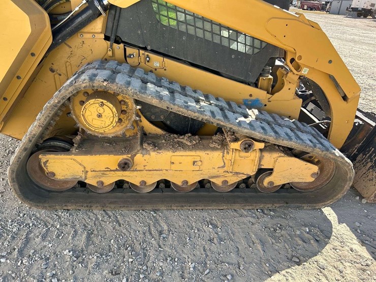 2019-caterpillar-299d3-xe-image-21