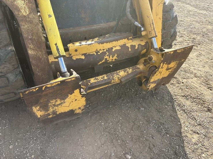 john-deere-250-image-6