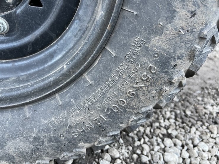 2010-polaris-ranger-ev-image-18