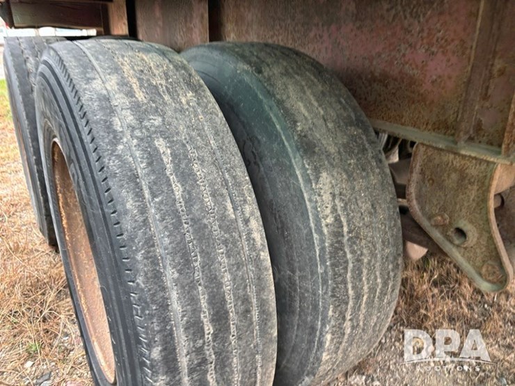 1994-great-dane-trailer-image-27