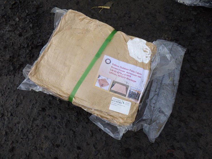 yellow-outdoor-fabric-screen-cover-image-1