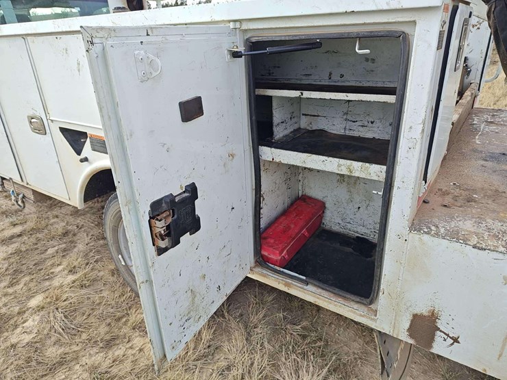 2019-ford-f550-image-22