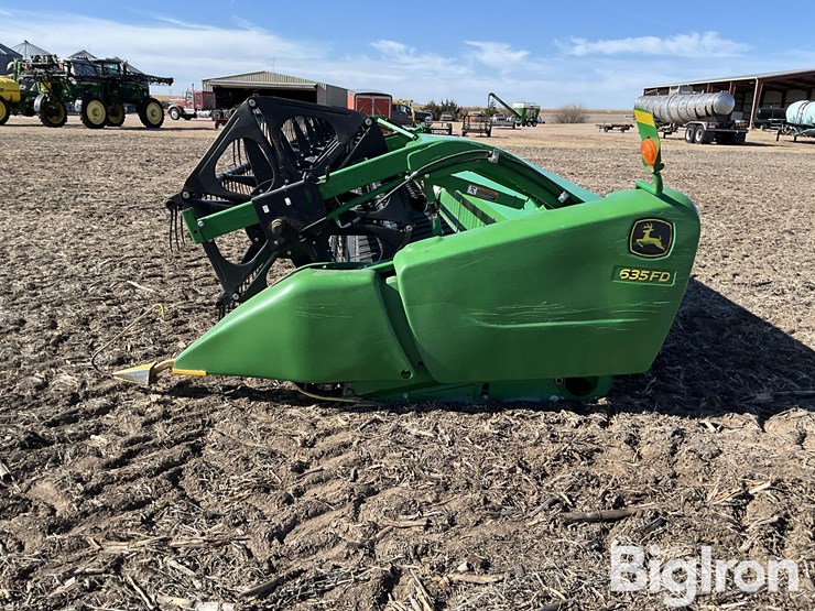 2012-john-deere-635fd-image-8