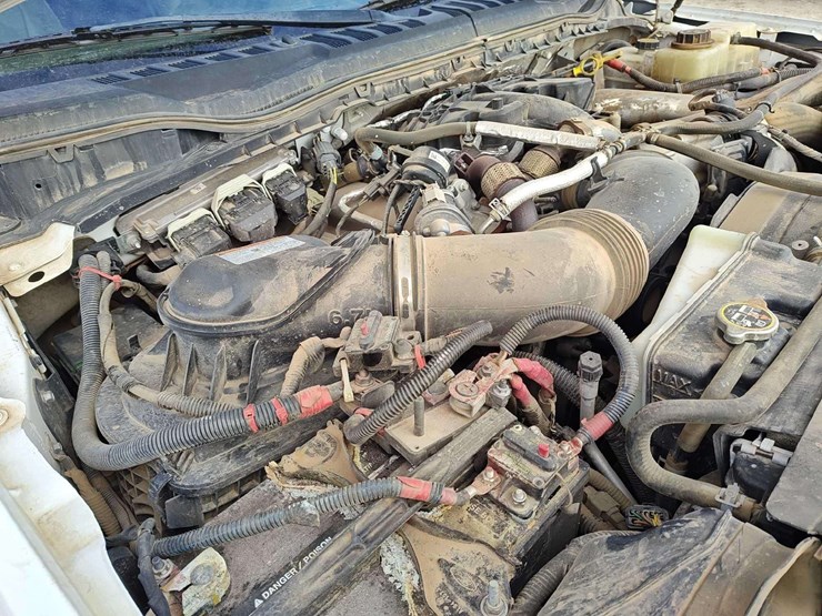 2019-ford-f550-image-8