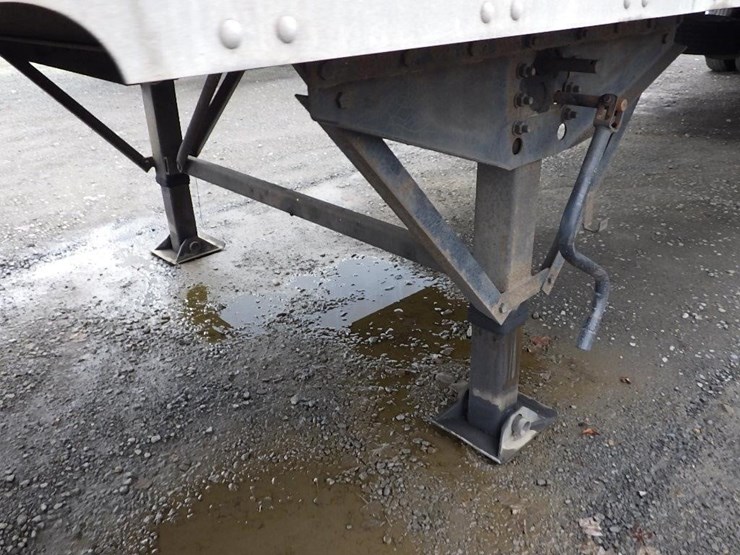 2004-stoughton-53'-t/a-image-17