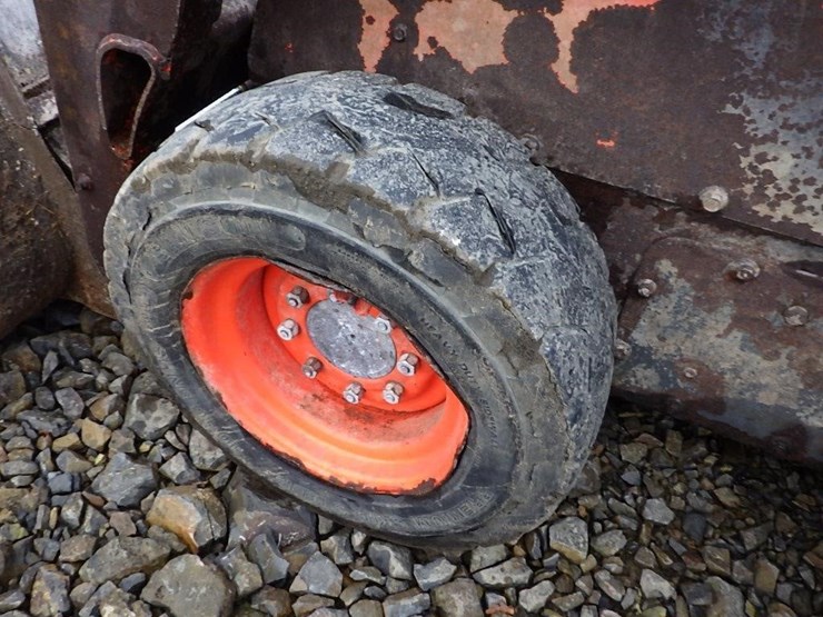 kubota-ssv65-image-29