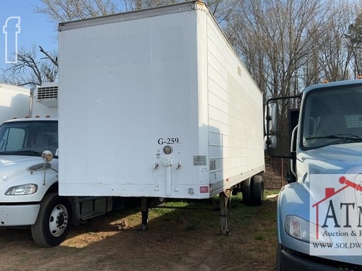 1990-strick-trailer-image-2