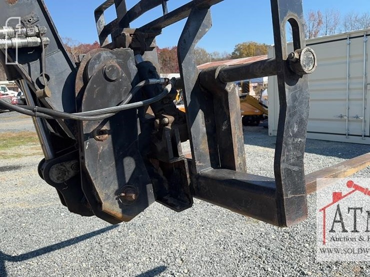 caterpillar-tl642c-image-24